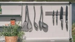 Outwell Magante Campingkeuken - Grijs -Kampeer Verkoop 1068 1900 5709388129598 magante keukentafel feature photo13