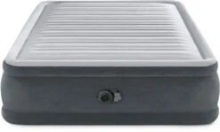 Intex Comfort Plush Hoog Luchtbed - Queensize - Ingebouwde Elektrische Pomp -Kampeer Verkoop 1320 1900 64414 prd2 2023 300