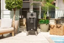 Everdure 4K Houtskool Barbecue Met Beschermhoes - Mat Zwart -Kampeer Verkoop 9312646033740 6 copy